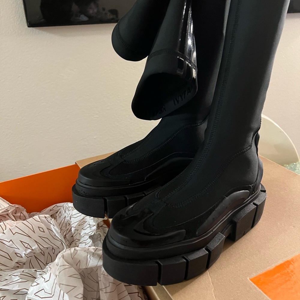 Ivy Park Adidas Supersleek long